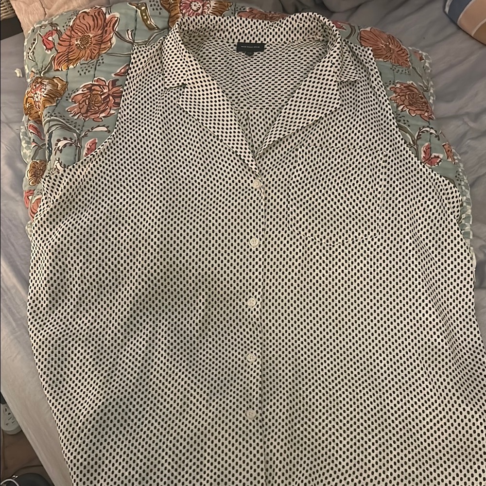 Black and White Polka Dot Sleeveless Blouse